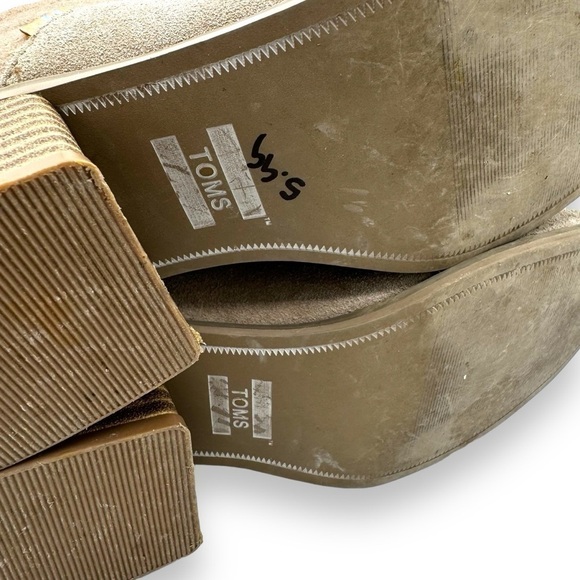 TOMS Lacey Suede Felt Ankle Booties, Desert Sand, Size 8.5 - Picture 10 of 11